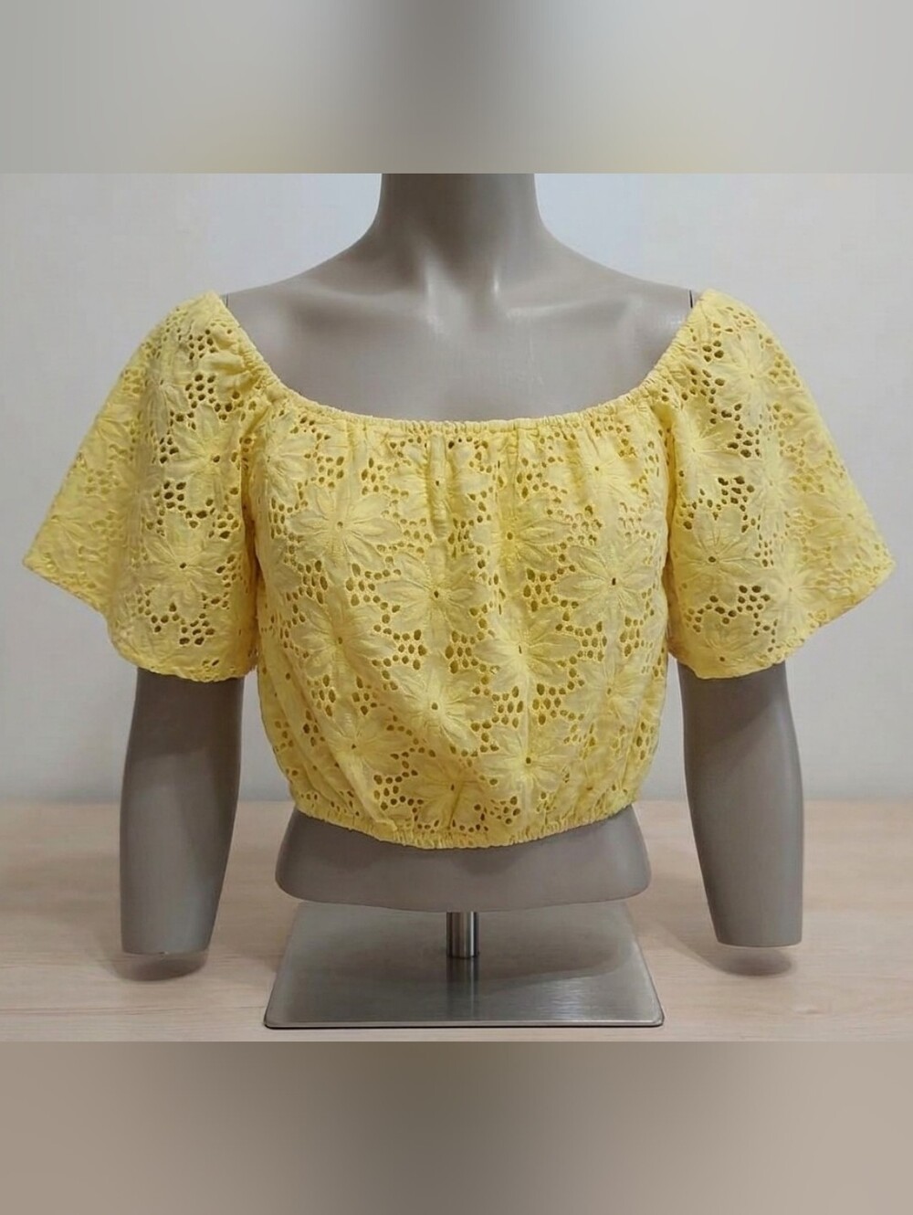 Lulus Sunshine Yellow Eyelet Off-the-Shoulder Crop Top - XS Boho Cottagecore